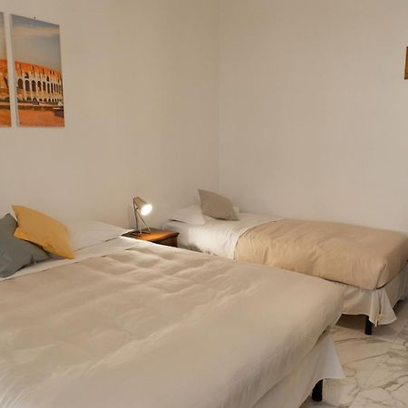 Martina A Piazza Del Popolo Villa Róma Kültér fotó