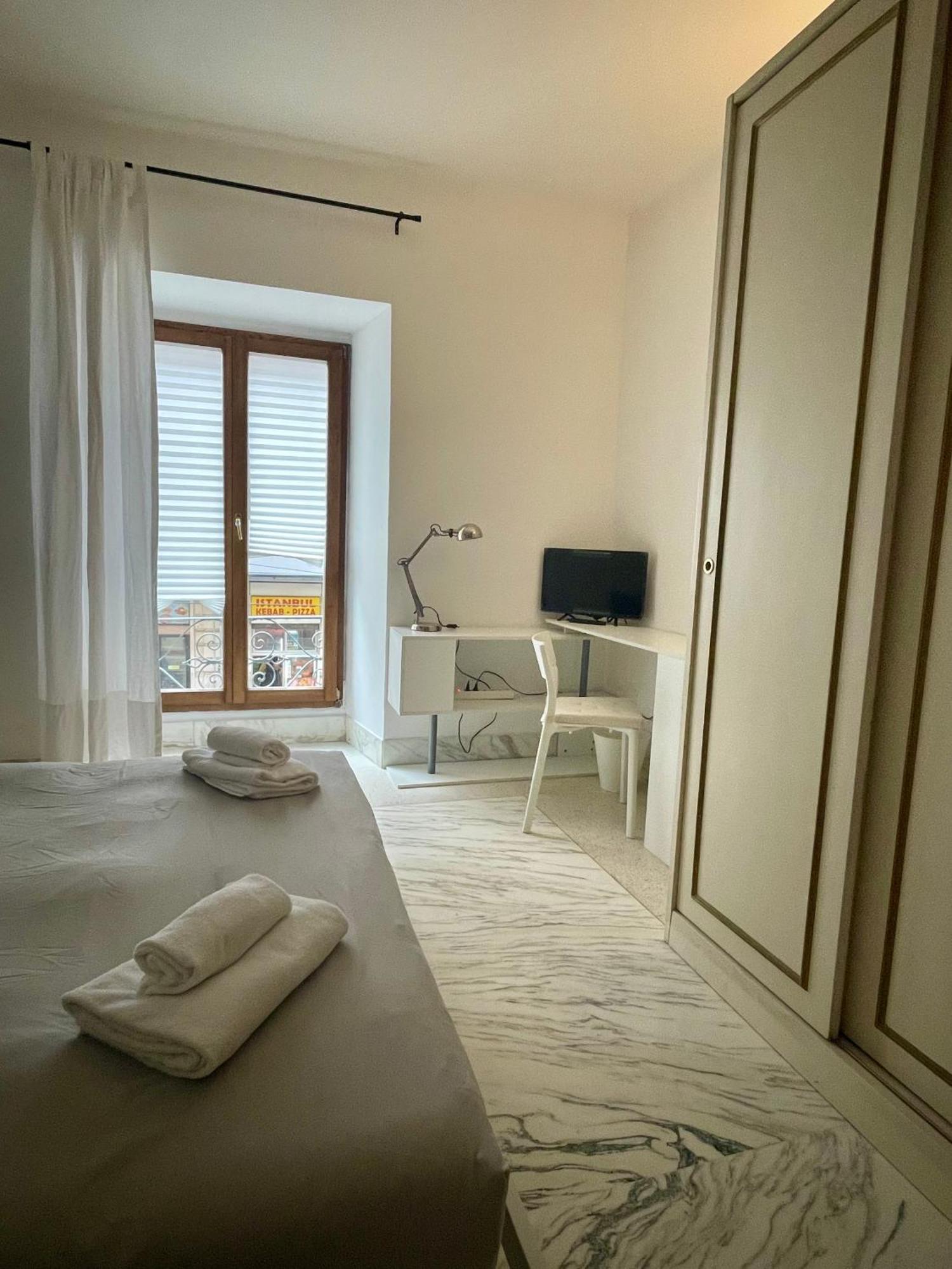 Martina A Piazza Del Popolo Villa Róma Kültér fotó